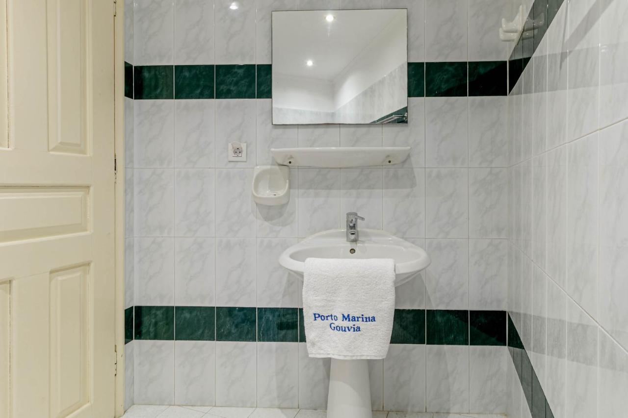 Porto Marina Aparthotel 古维亚 外观 照片